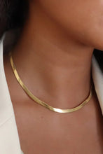 Load image into Gallery viewer, J-18K Gold Non-Tarnish Stainless Steel Necklace