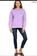 Load image into Gallery viewer, Acid wash f/terry exposed-seam pullover