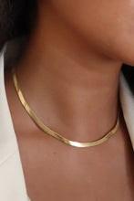 Load image into Gallery viewer, J-18K Gold Non-Tarnish Stainless Steel Necklace

