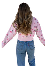 Load image into Gallery viewer, Pink Floral Print Sweater
